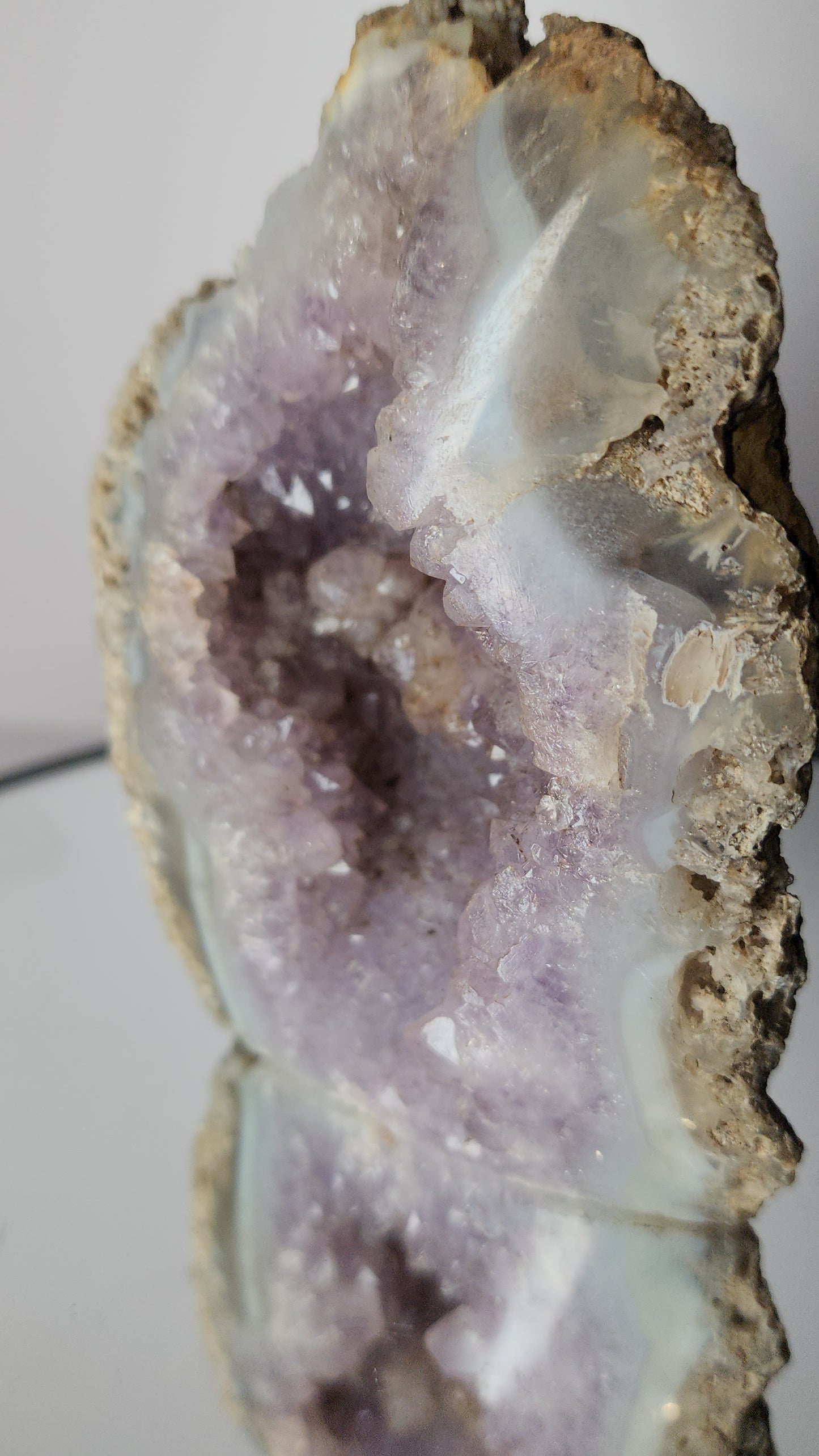 Amethyst cave in agate from Madagascar