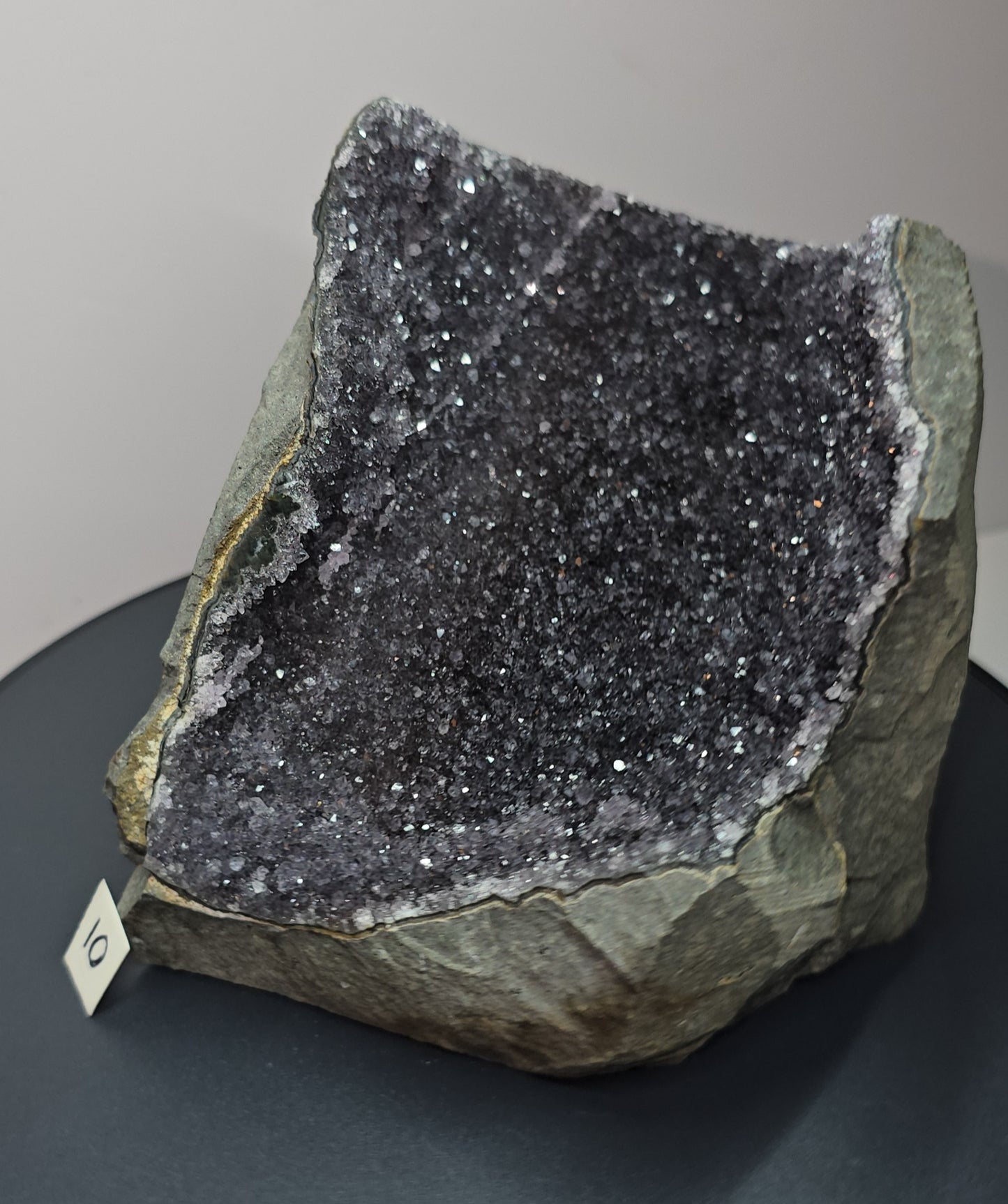 Black, dark purple, sparkling Amethyst cut base, Cathedral, Standing Geode from brazil