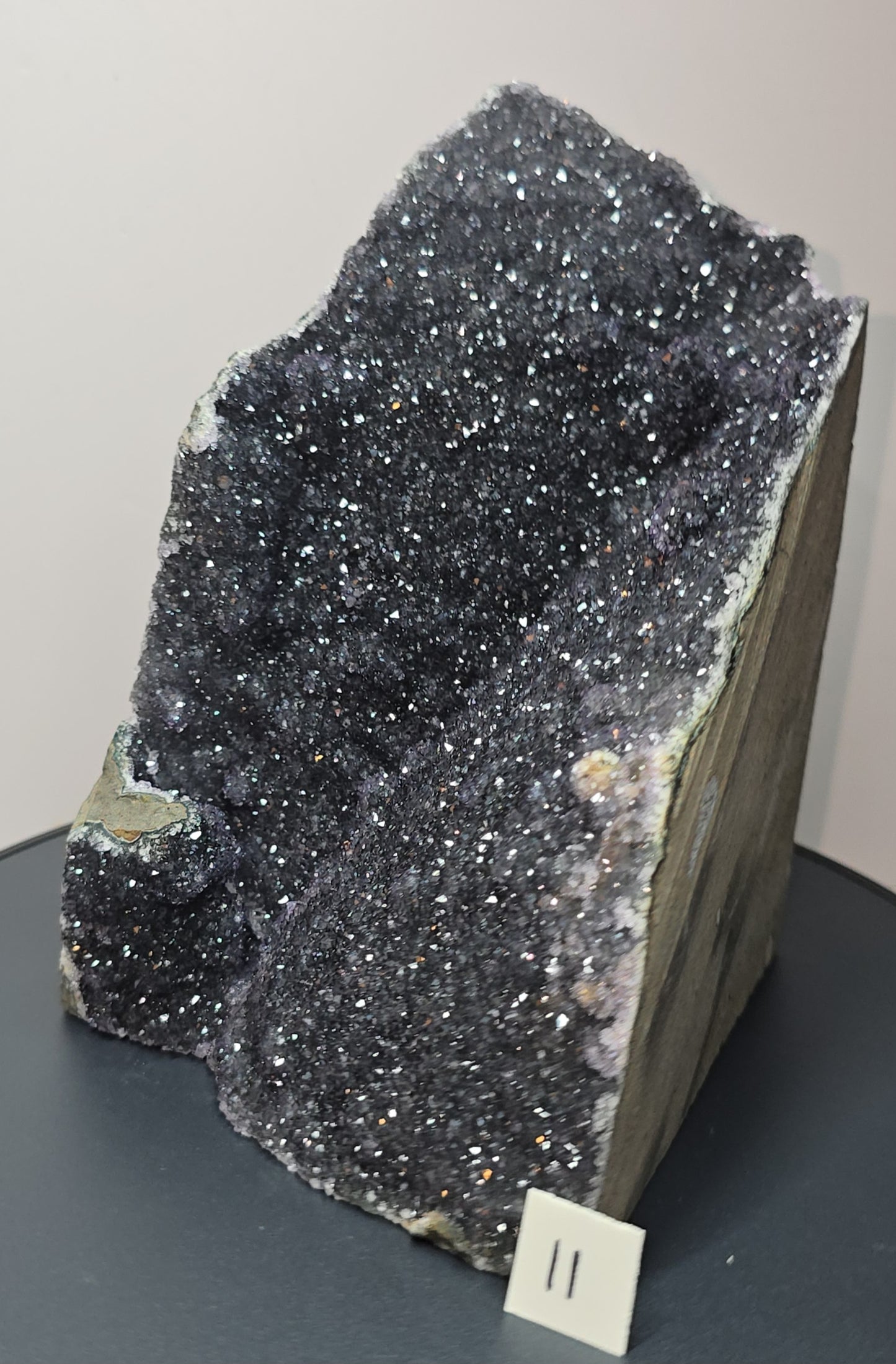Black, dark purple, sparkling Amethyst cut base, Cathedral, Standing Geode from brazil