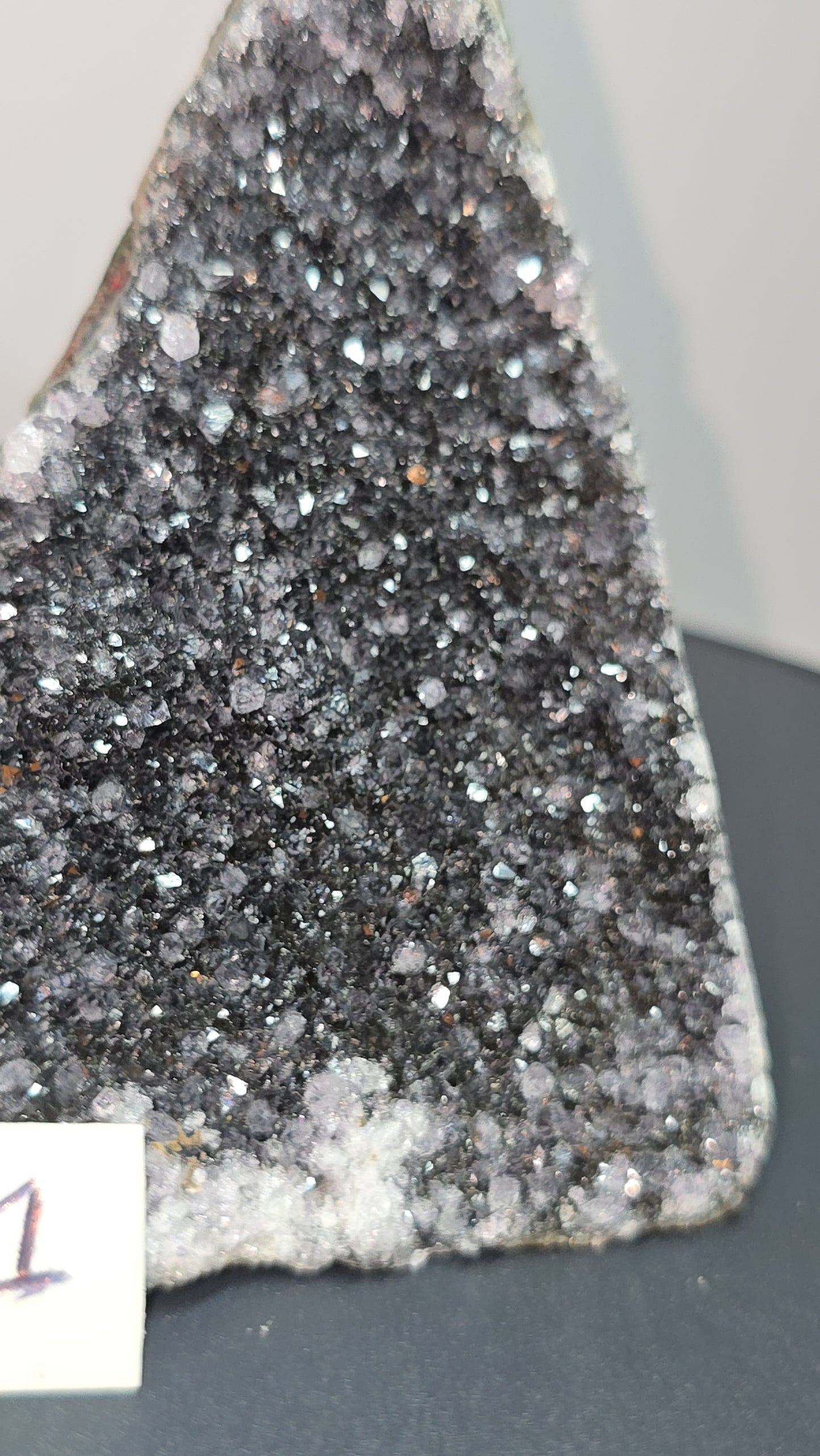 Black, dark purple, sparkling Amethyst cut base, Cathedral, Standing Geode from brazil