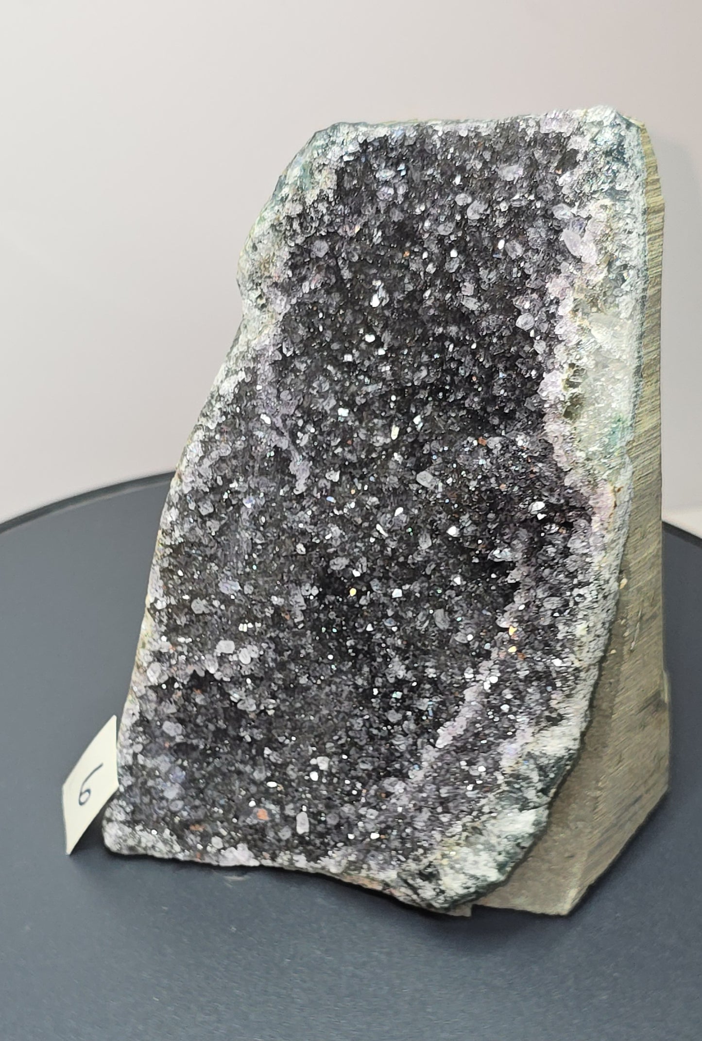 Black, dark purple, sparkling Amethyst cut base, Cathedral, Standing Geode from brazil