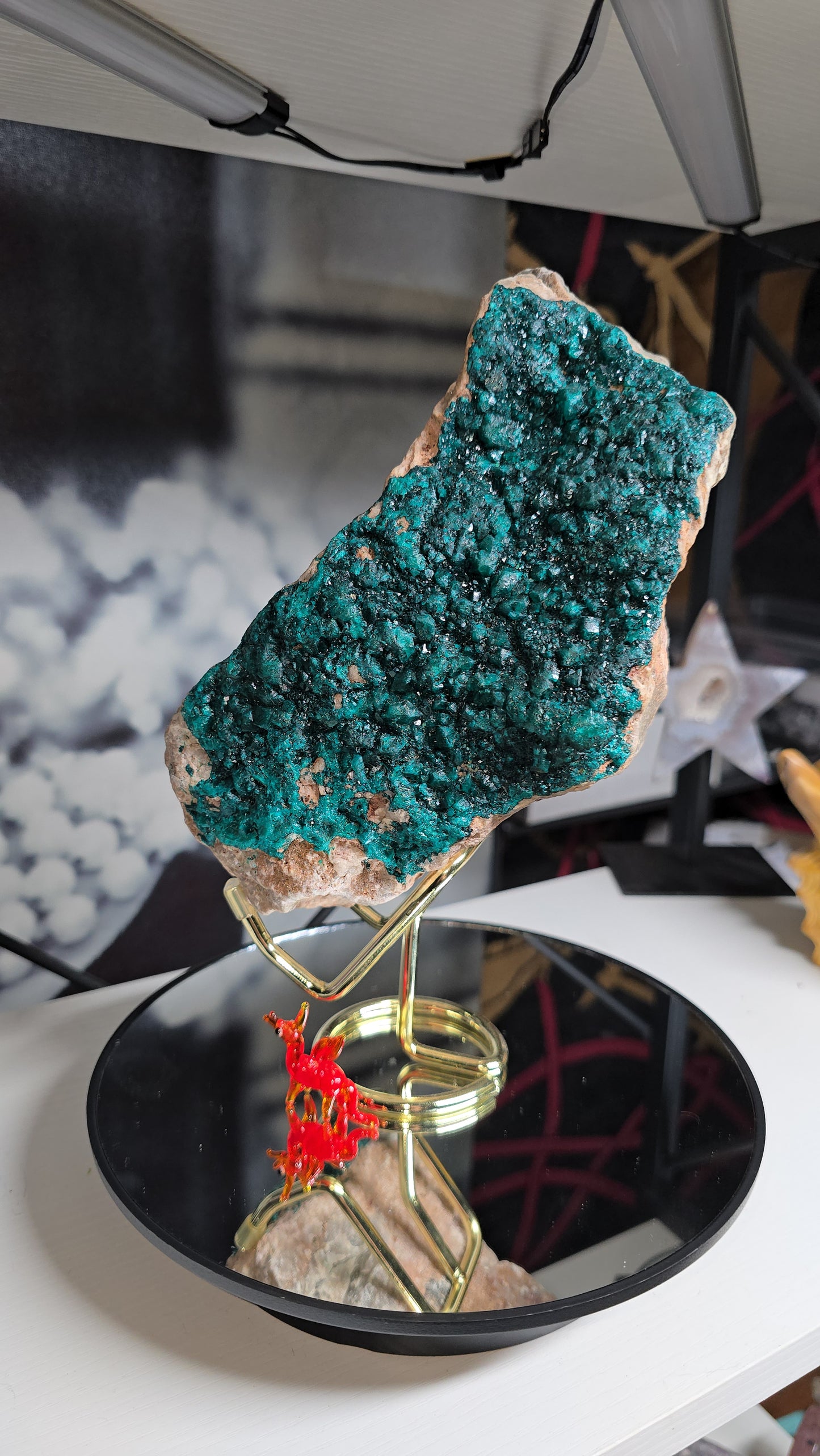 Dioptase extra large double-sided with stand