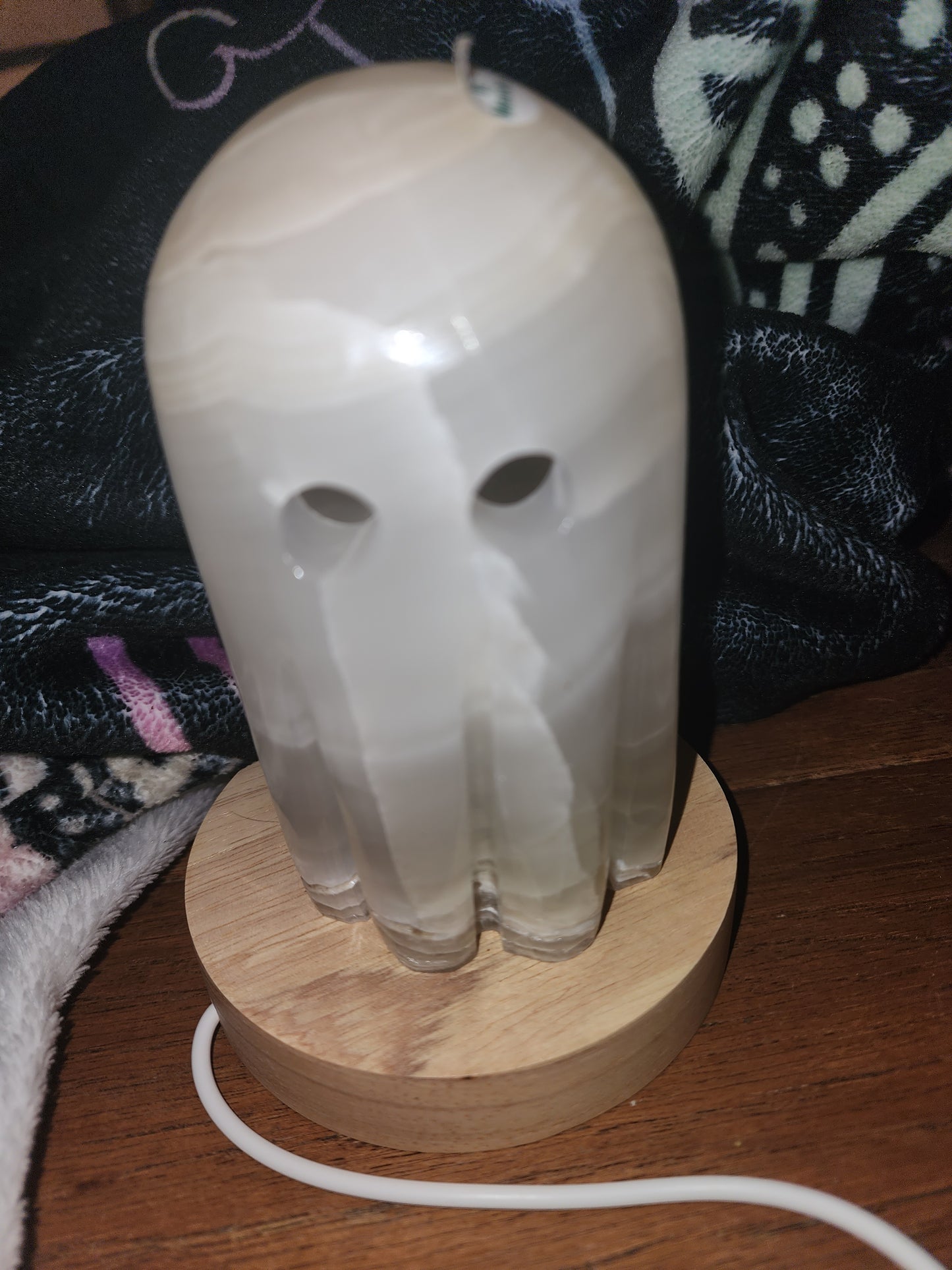Onyx crystal ghost lamps from Mexico