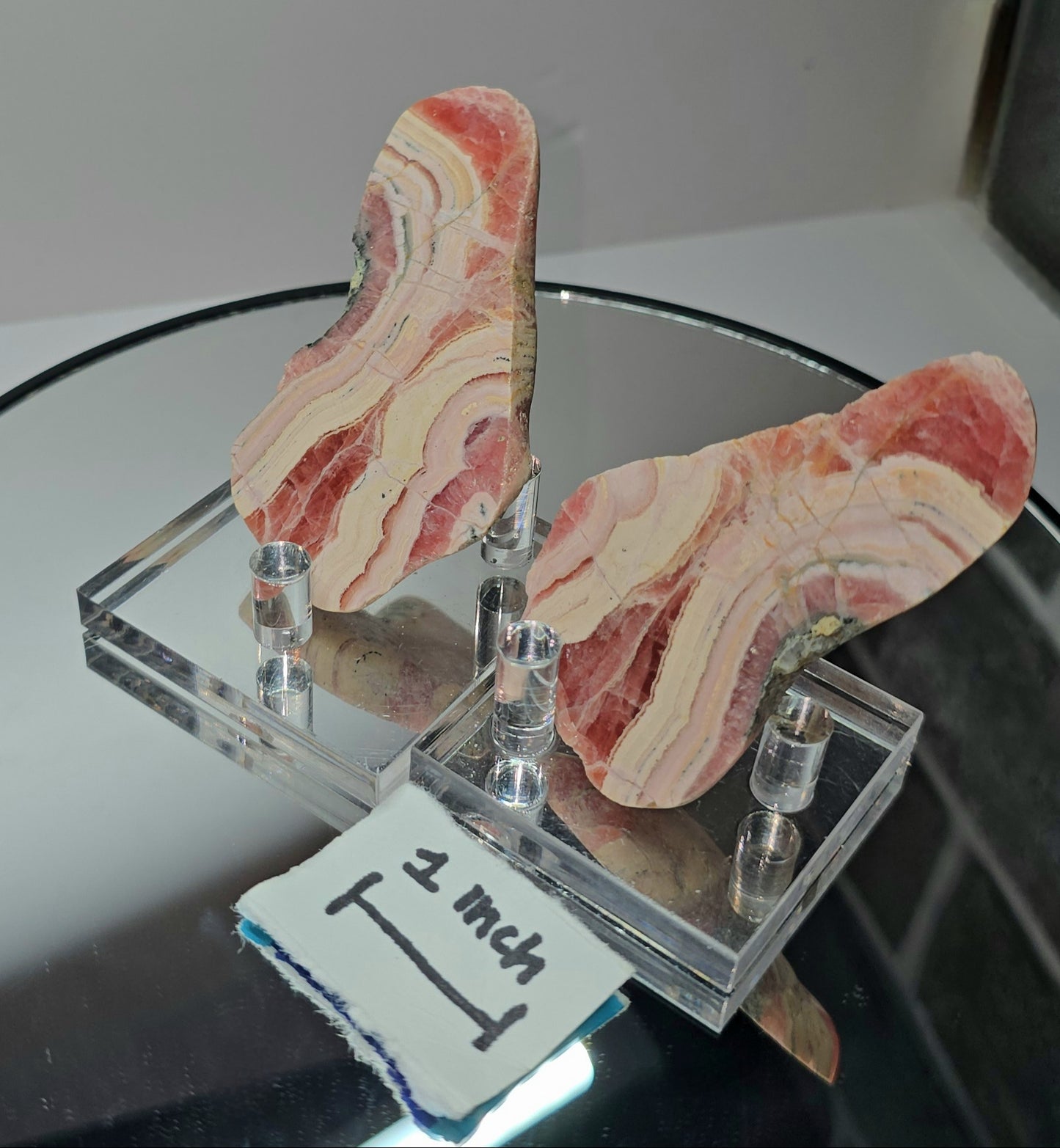 rhodochrosite pair from Argentina