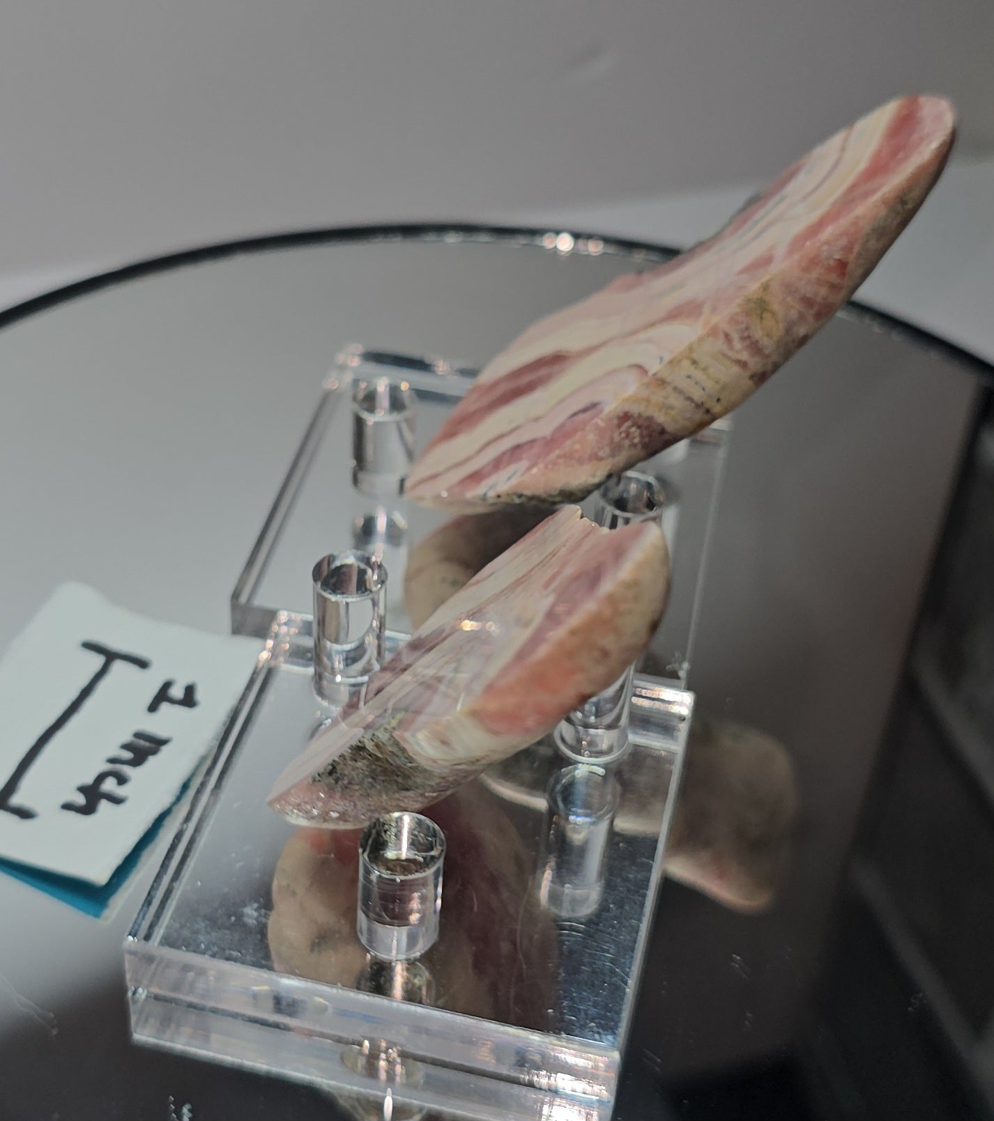 rhodochrosite pair from Argentina
