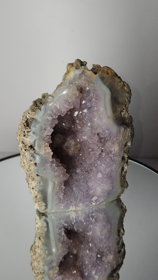 Amethyst cave in agate from Madagascar