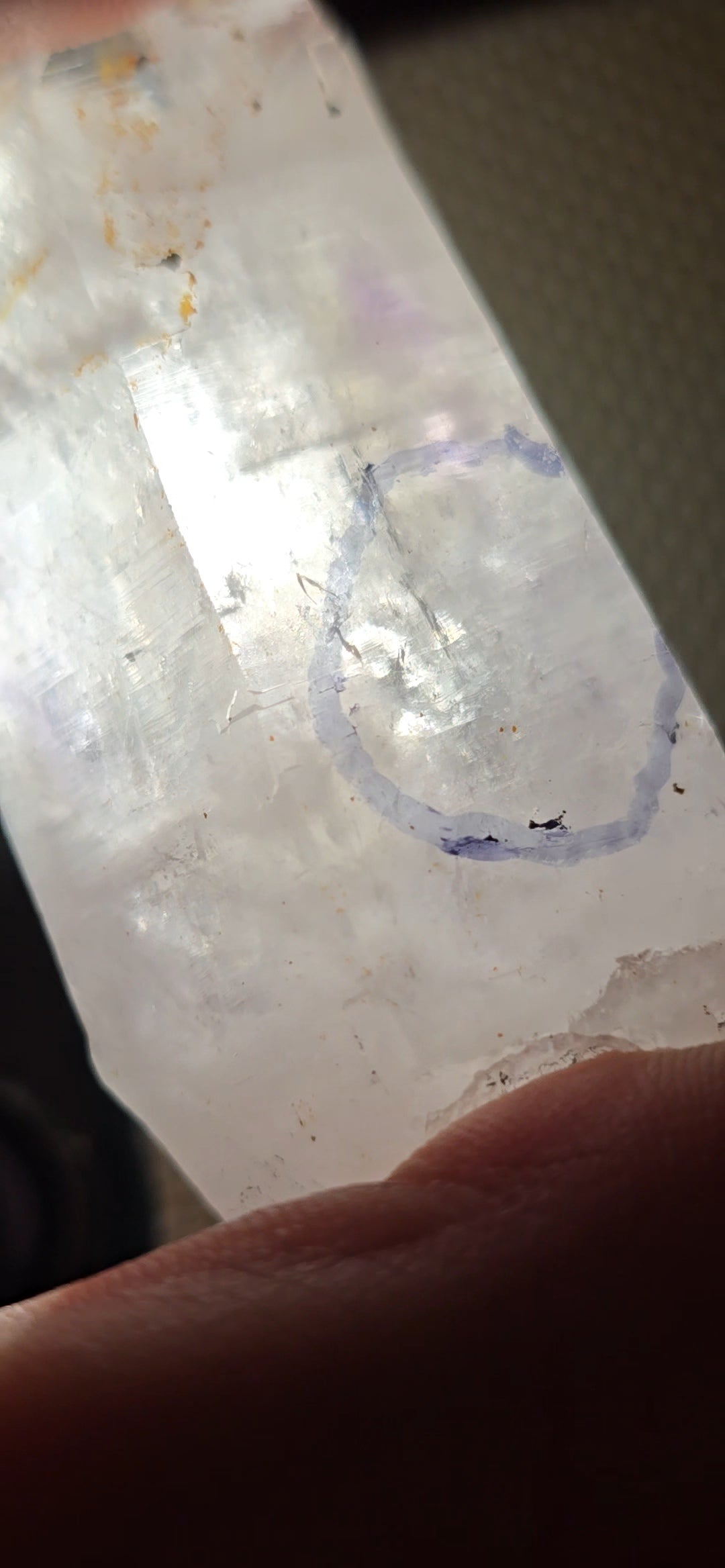 Brandberg quartz with multiple moving water bubbles (enhydro/fluid inclusions) from Brandberg, Namibia