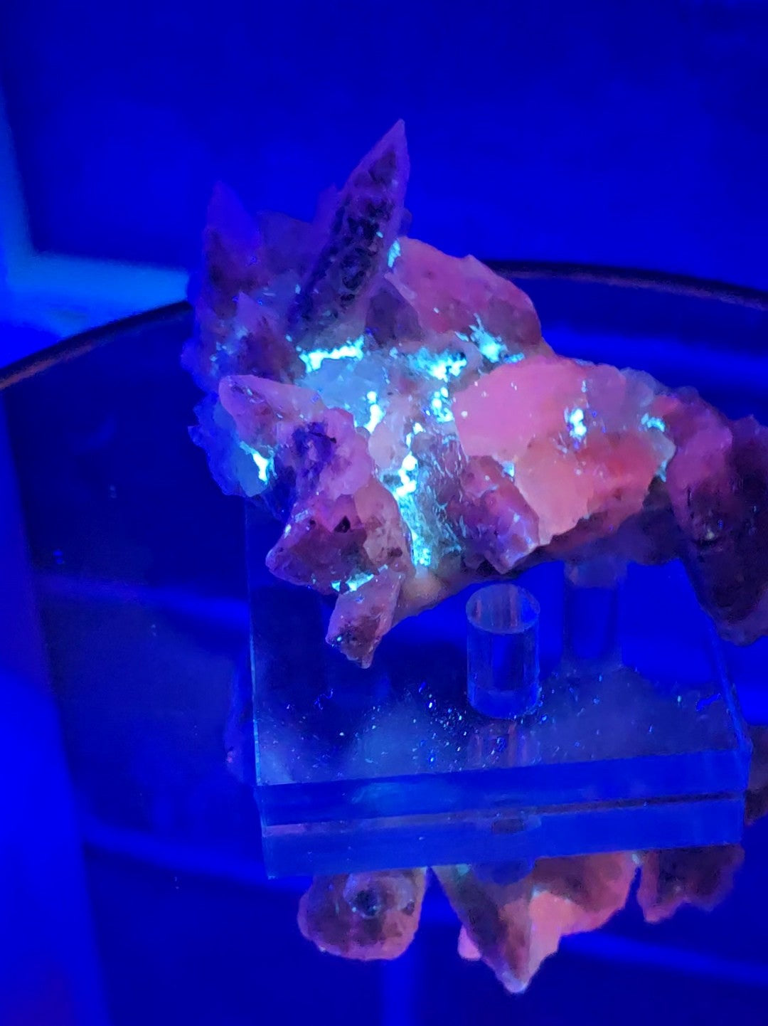 Drusy Quartz Coated Calcite (Fluorescent Peach) quartz Alberts Mountain, Lesotho- some with Phosphorescent mineral.(pseudomorph)