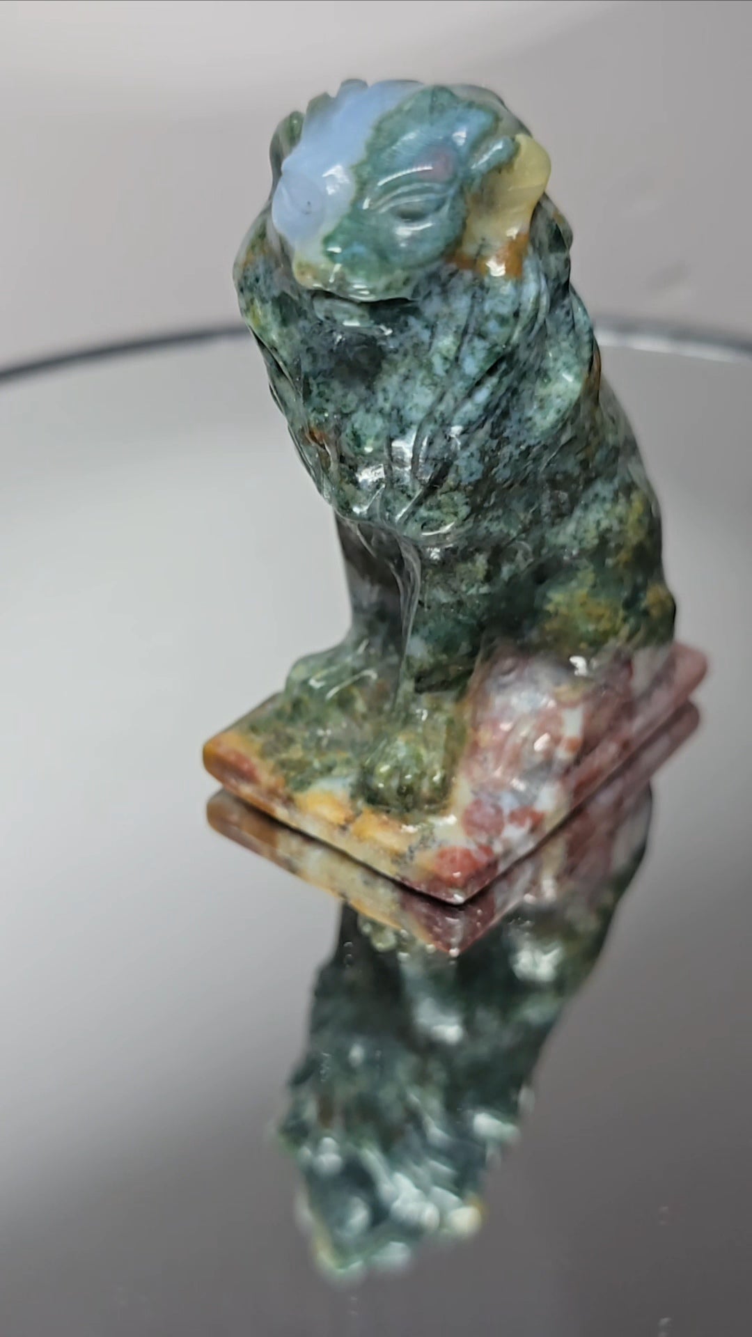 Moss agate  lions crystal carvings