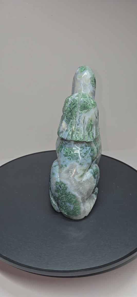 Moss agate wolfs